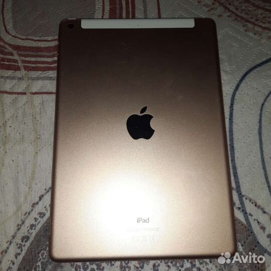 iPad (поколения 8) (2020 )