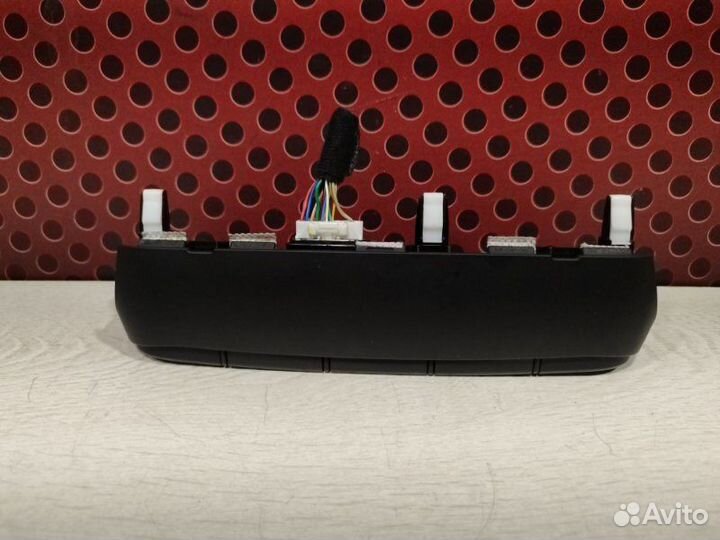 Кнопка подогрева сидений Hyundai Santa Fe 2.2