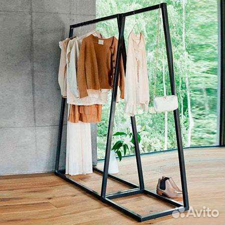 Рейлы, вешалки, вешало для одежды