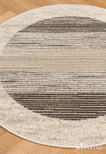 Ковер 120 на 120 см новый