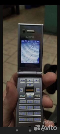 Телефон Pantech GL100