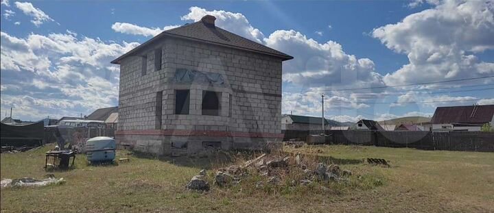 Коттедж 233,2 м² на участке 22,5 сот.