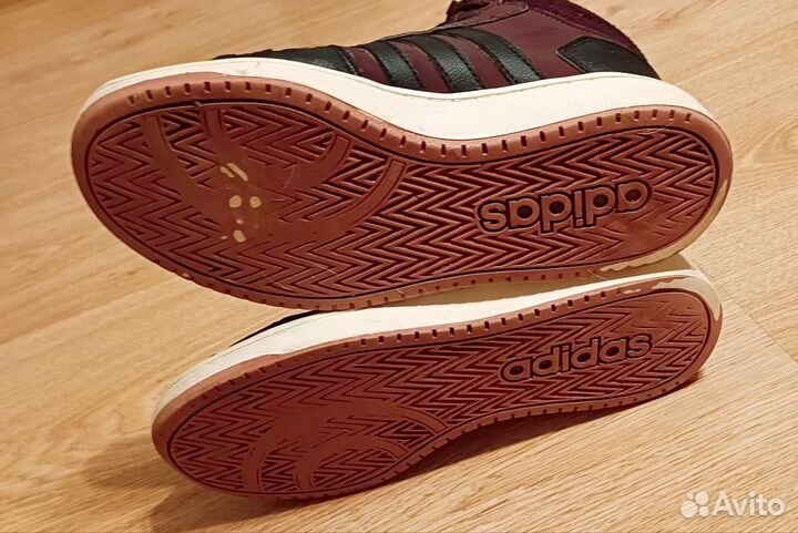 Кроссовки женские adidas 39 40