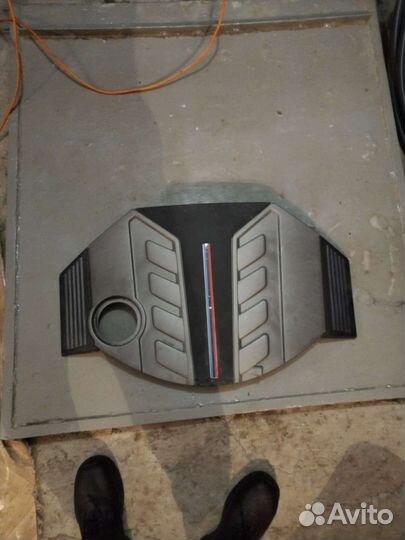 Крышка мотра