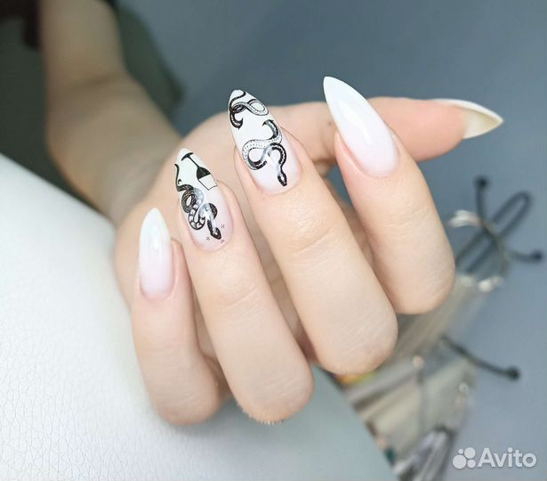 Мастер маникюра и педикюра