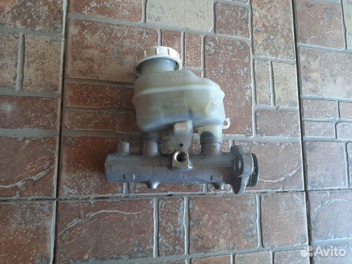 Главный тормозной цилиндр митсубиси лансер 9