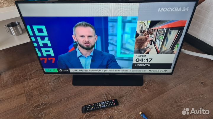 Телевизор samsung SMART tv 40'