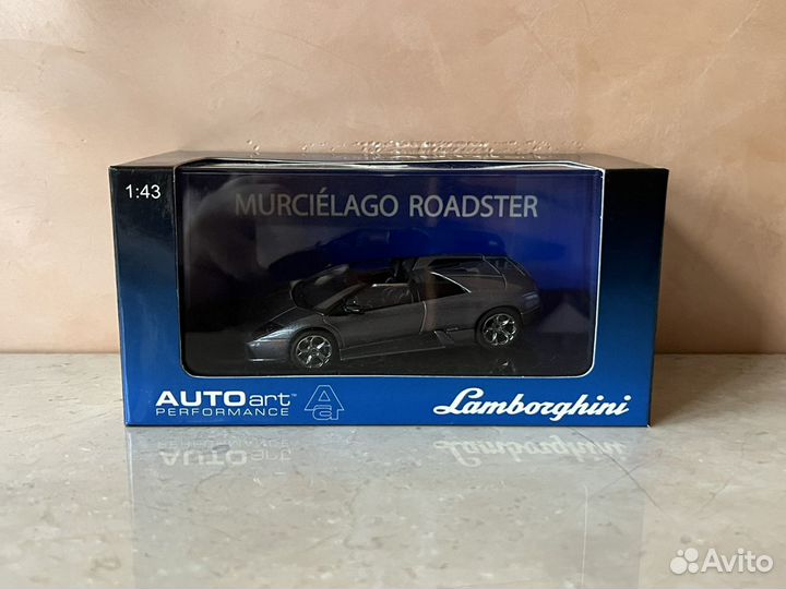1/43 Autoart 54559 Lamborghini Murcielago Roadster