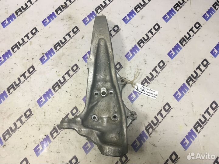 Кулак поворотный передний правый бмв 730D F01