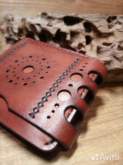 Изделия из натуральной кожи ручной работы