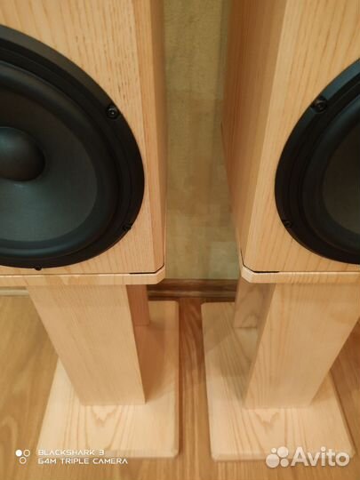 Трёхполосная полочная ас 82амт 100вт 91дБ+стойки