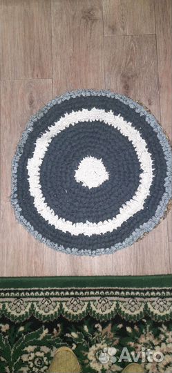 Вязанные коврики