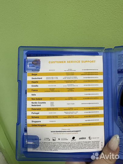 Продам Ведьмак 3 с дополнениями на PS 4, новый