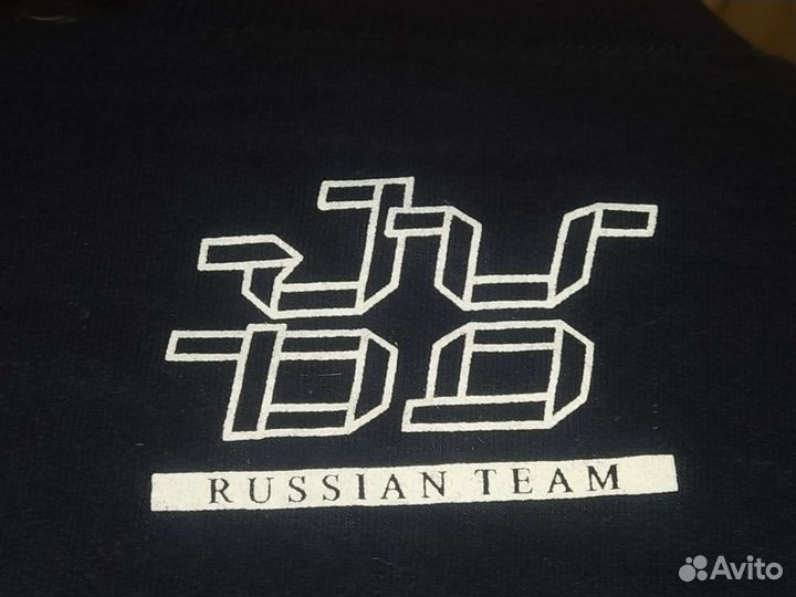 Спортивный костюм новый