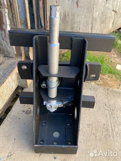 Держатель запасного колеса (дзк) Камаз 65117