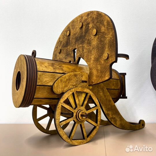 Мини бар пулемет бутылка + стаканы из дерева