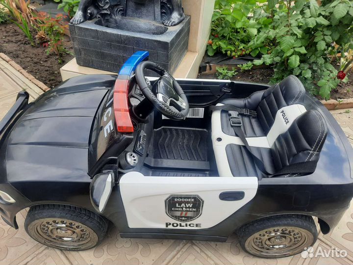 Детский электромобиль Police