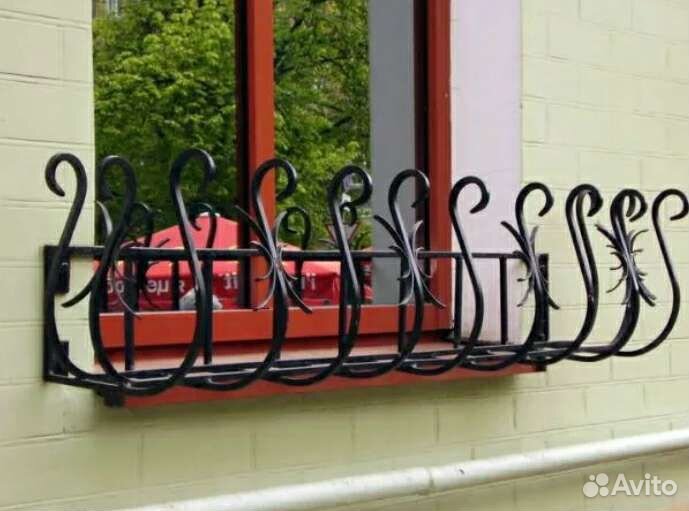 Цветочница,французский балкон, кашпо