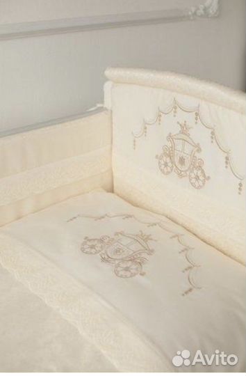 Бортики и комплект постели в детскую кроватку