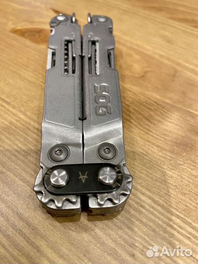 Мультитул Sog PowerAccess Deluxe