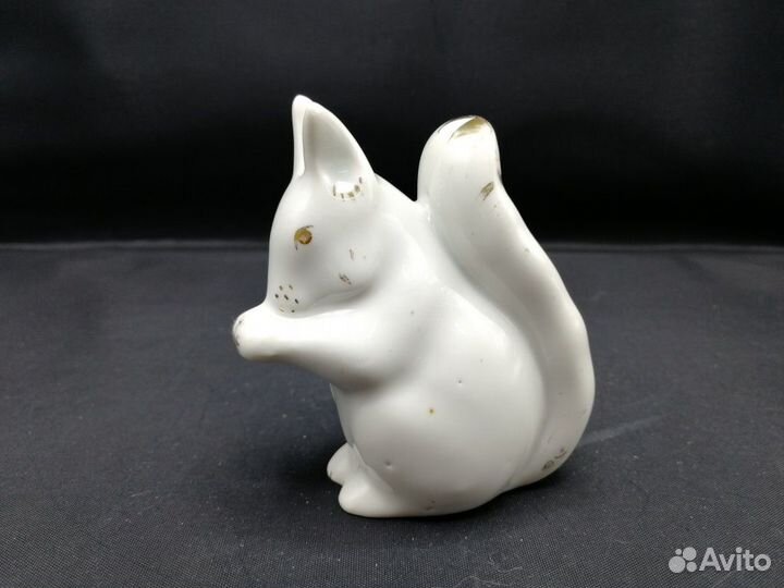 Статуэтка фарфоровая Белка Белочка Сысерть