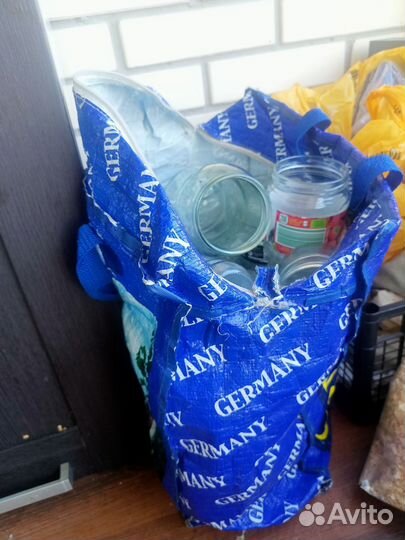 Банки стеклянные бу бесплатно