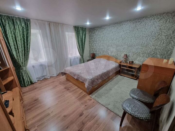 Дом 71 м² на участке 1,9 сот.