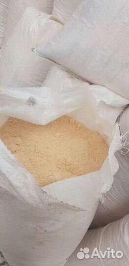 Опилки бесплатно. в мешках