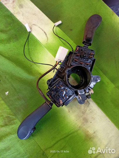 Подрулевой переключатель Лада калина 1