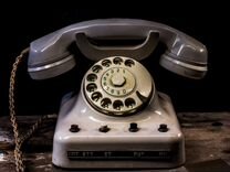 Телефон для связи старая модель