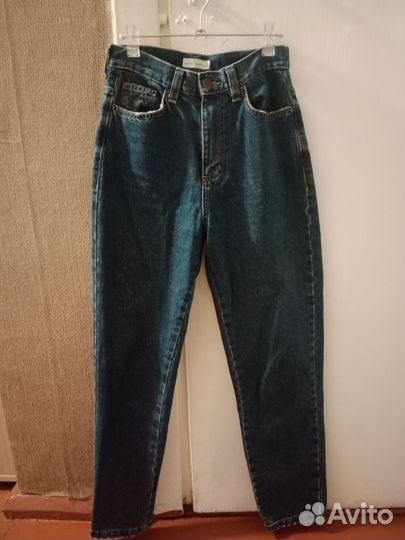 Джинсы