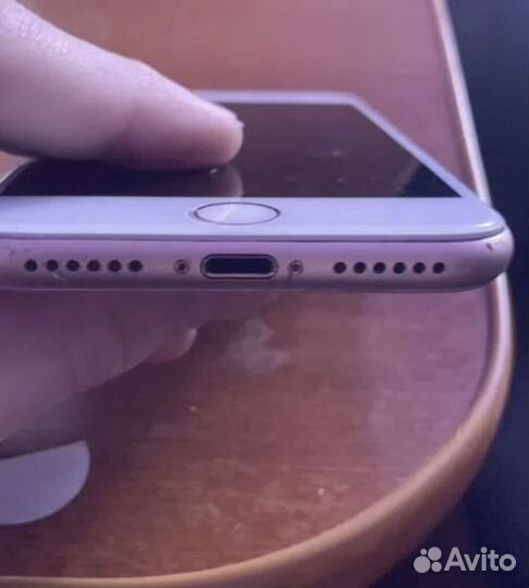 iPhone 8