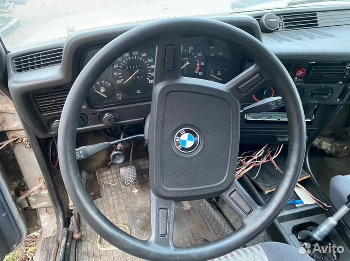 Руль BMW E21