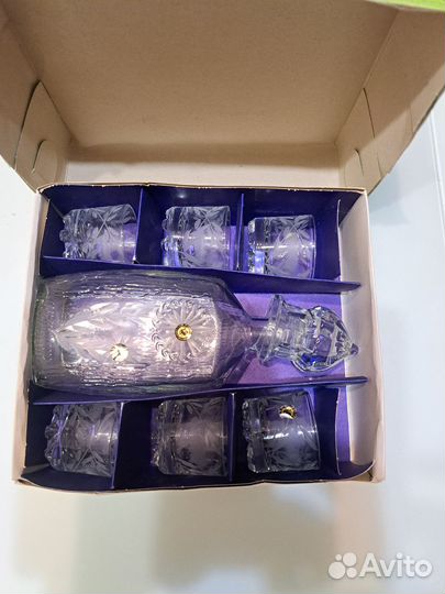 Набор графин и 6 стаканчиков стекло