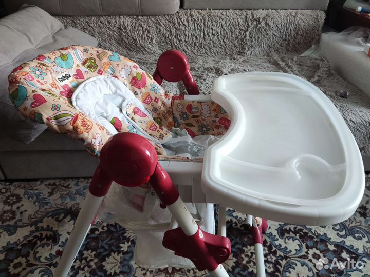 Стульчик для кормления babyton