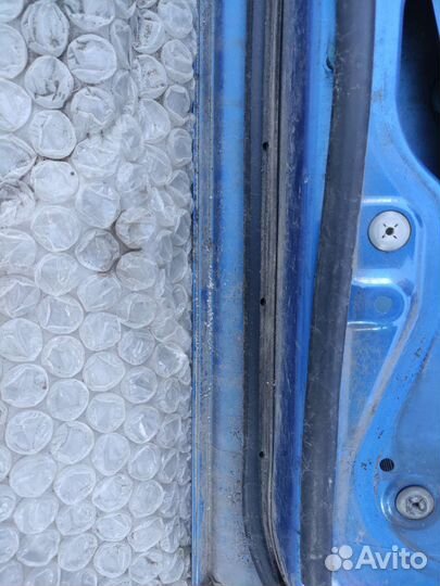 Дверь передняя левая mazda 3 bk хэтчбек