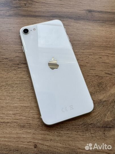 iPhone SE (2020), 64 ГБ
