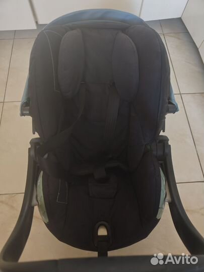 Автокресло-люлька Stokke Izi Sleep 0+