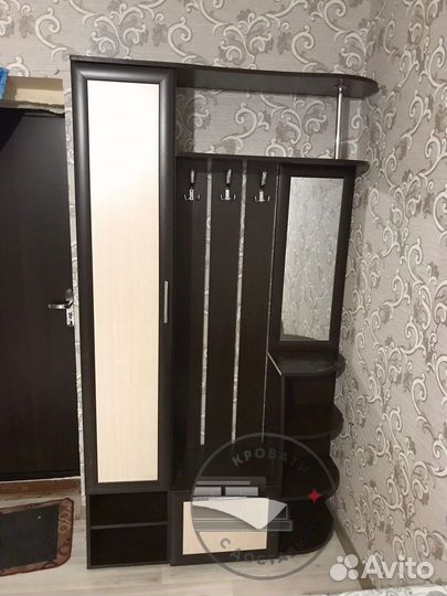 Прихожая