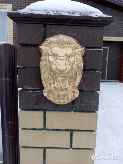 Голова льва