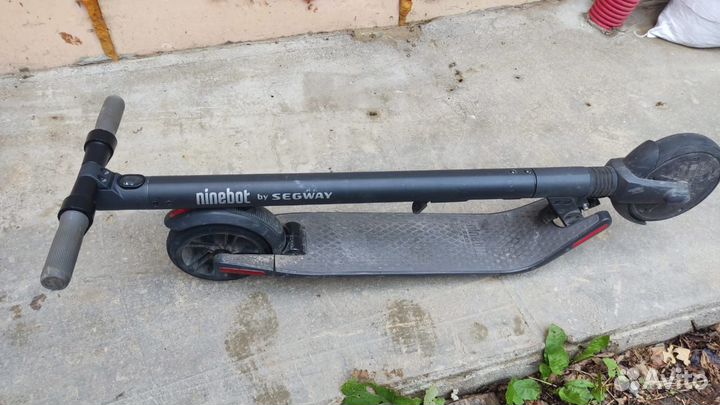 Электросамокат Ninebot kickscooter es2