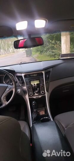 Hyundai Sonata, 2012