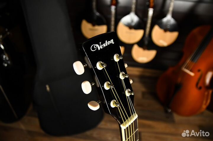 Акустическая гитара Veston + Аксессуары