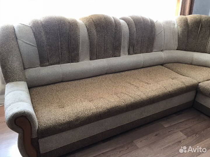 Угловой диван