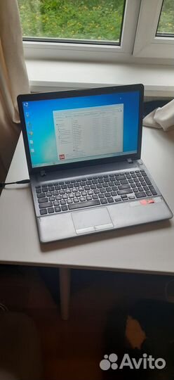 Продам 4-х ядерный ноутбук Samsung np355v5c