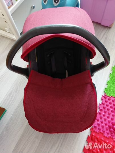 Детское автокресло от 0 до 9кг