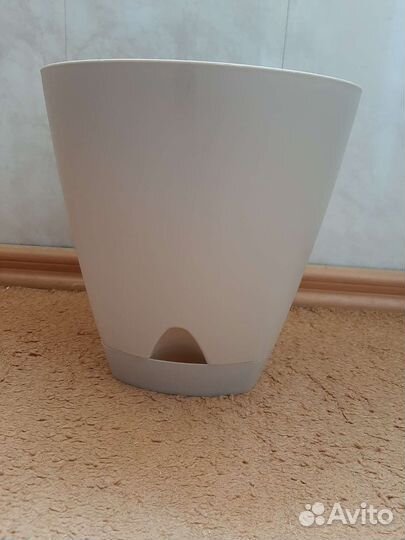 Горшок для цветов бу