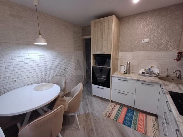 2-к. квартира, 58,5 м², 3/9 эт.