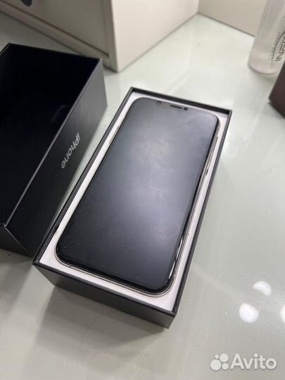 iPhone 11 Pro, 256 ГБ