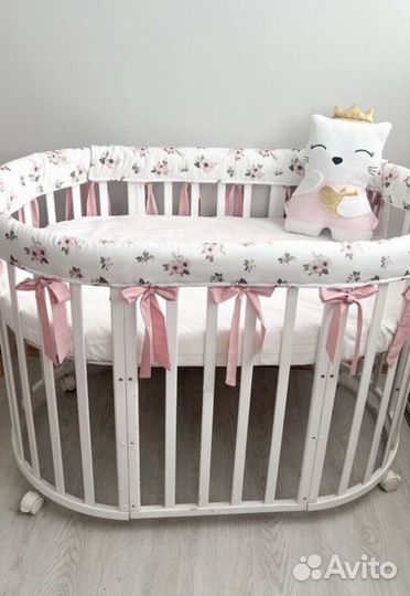 Бортики на овальную кроватку новые